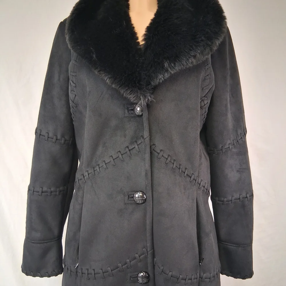 Coldwater Creek Elegant Black Trench Coat with Plush Collar - Picture 4 of 16